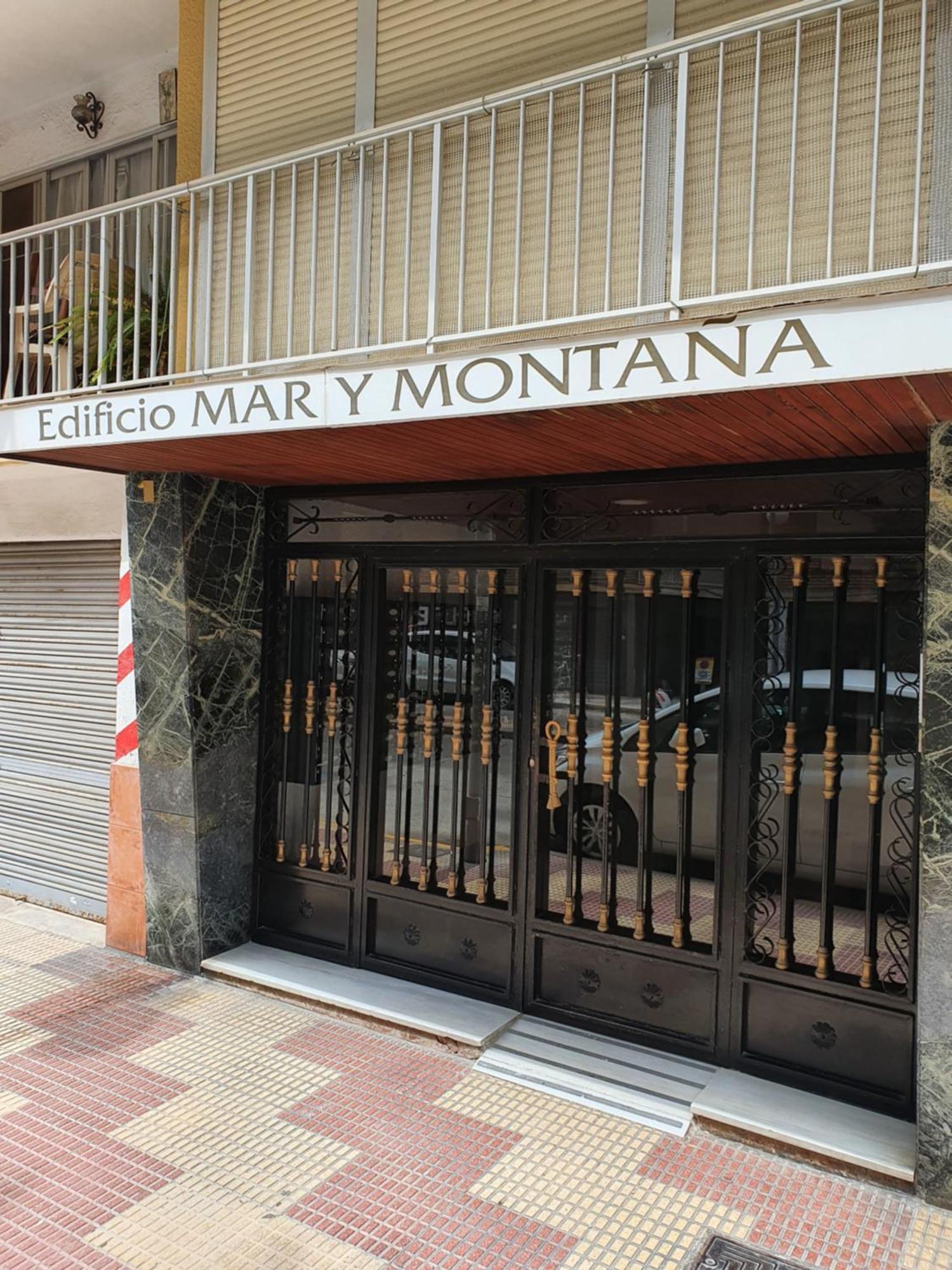 Apartamento Playa Surf クリェラ エクステリア 写真
